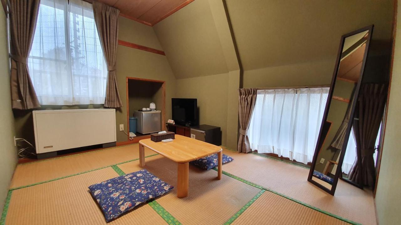 Kokoro Hotel Hakuba Buitenkant foto