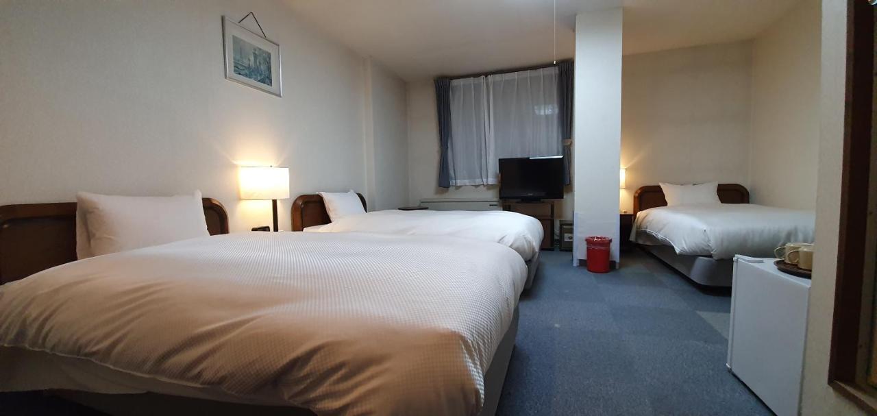 Kokoro Hotel Hakuba Buitenkant foto